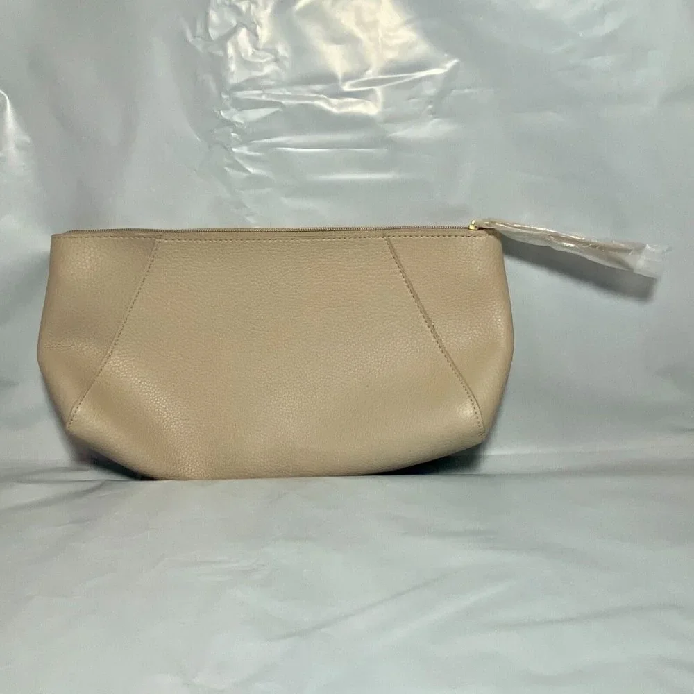 DKNY Donna Karen‎ New York Cosmetics Makeup Bag Beige Zippered Clutch NWOT
